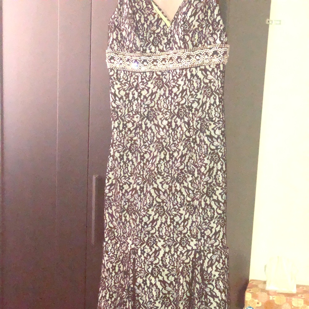 Black lace long prom dress